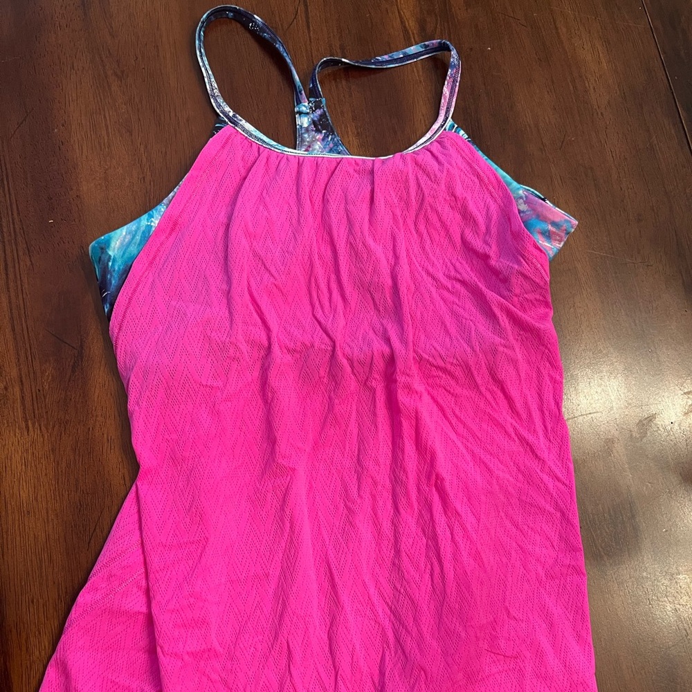 NWT Ivviva Two Be One Tank. Size 14.